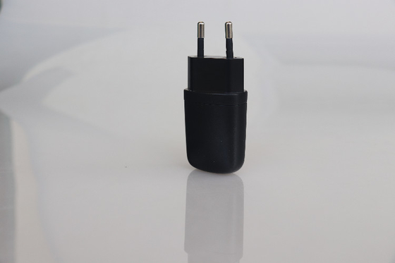 EMC प्रमाणित 5W 5V 1A USB चार्जर आउटपुट पावर EU प्लग