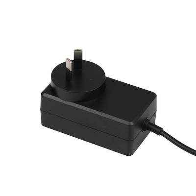 ऑस्ट्रियाई प्लग के साथ वॉल माउंटेड 2.5A 9V स्विचिंग पॉवर सप्लाई अडैप्टर 24W आउटपुट